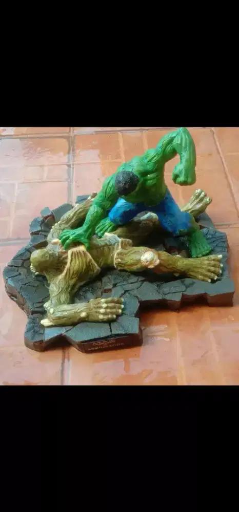 Hulk vs monster