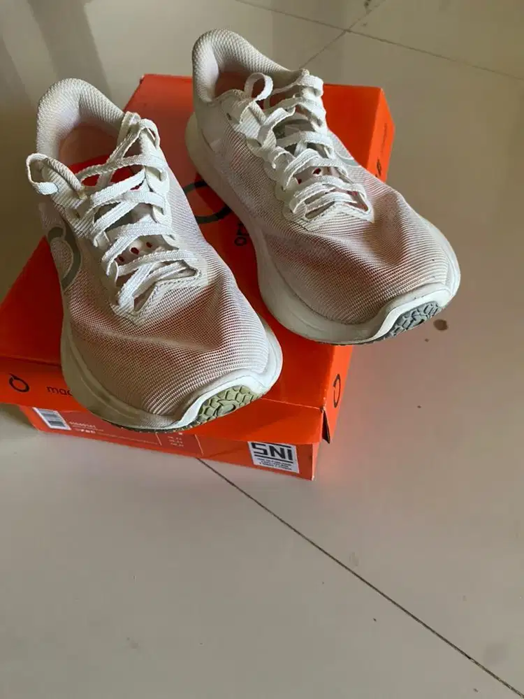 Sepatu wanita ortuseight size 37/38