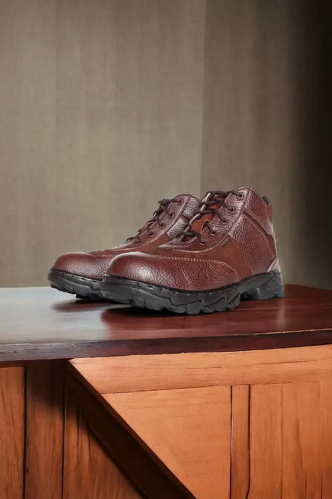 Harga miring Sepatu safety brand terpercaya Pemalang