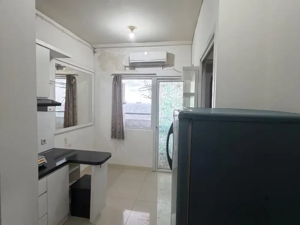 UNIT NYAMAN 2BR DI ORCHID FULL ISI POSISI TEPAT DI AREA MALL VIEW TERBUKA JAKARTA