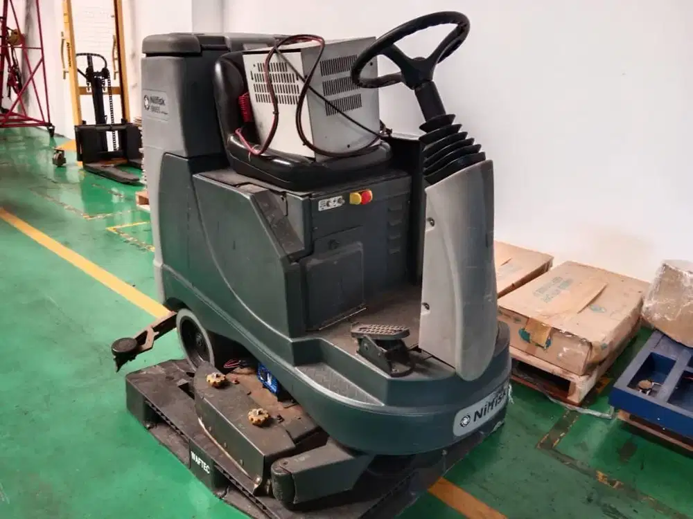 PEMBERSIH GUDANG OTOMATIS YG CANGGIH DAN PRAKTIS NILLFISK BR 855