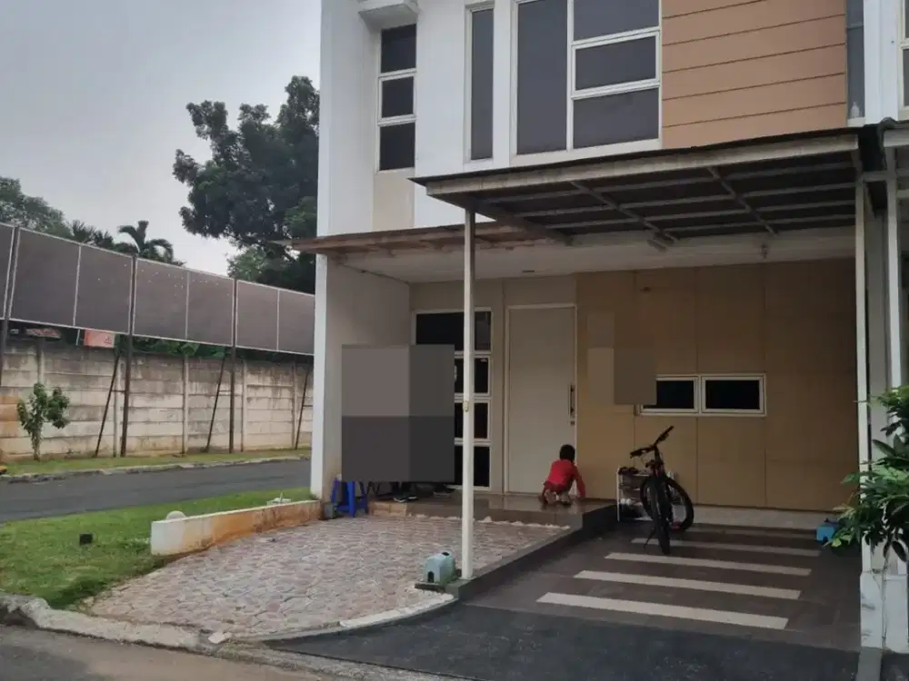 Di Jual Rumah Cantik strategis di Grand Wisata