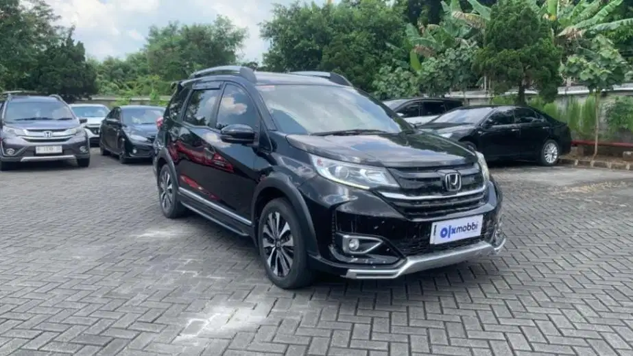 DP RENDAH Honda BR-V 1.5 Prestige Bensin-AT 2020 7KO