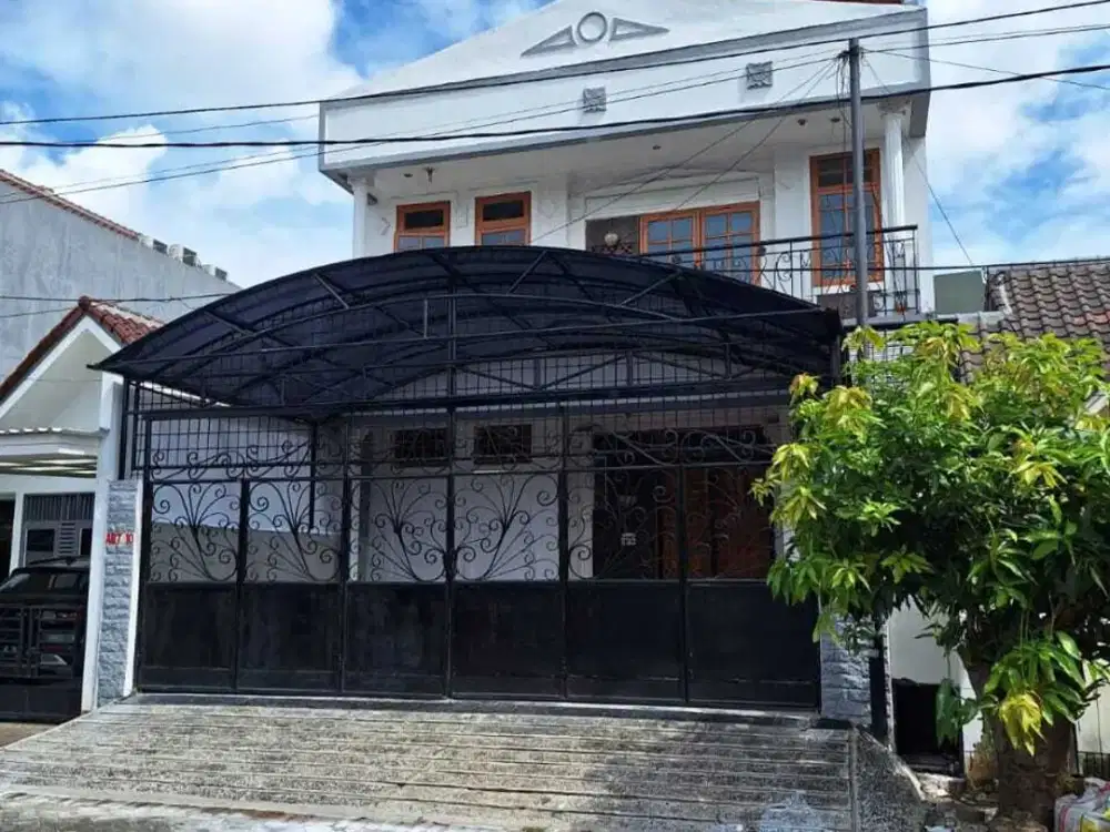 Dijual rumah 3 lantai hdp selatan Citra garden 1 ex