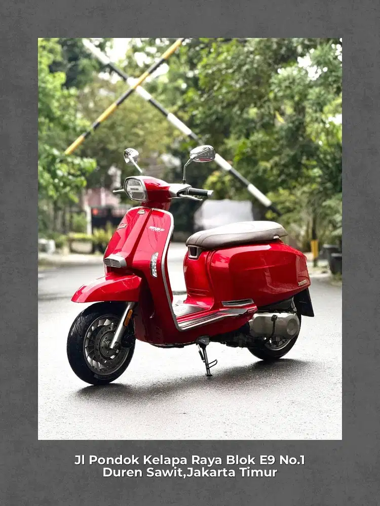 LAMBRETTA SPECIAL V200 TH 2019 HIGH GLOSS RED Perfect Condition