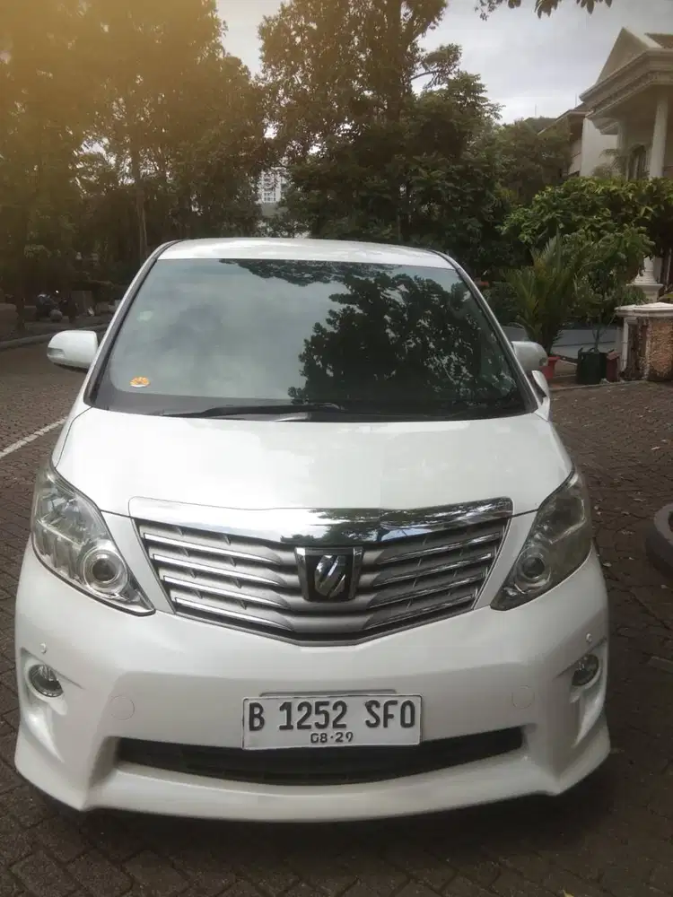 Di Jual Alphard tahun 2009