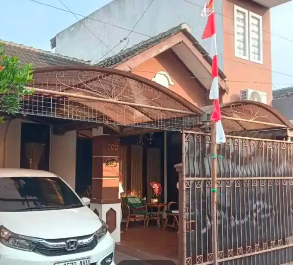 Dijual rumah permata kopo blok C, furnished tinggal bawa baju