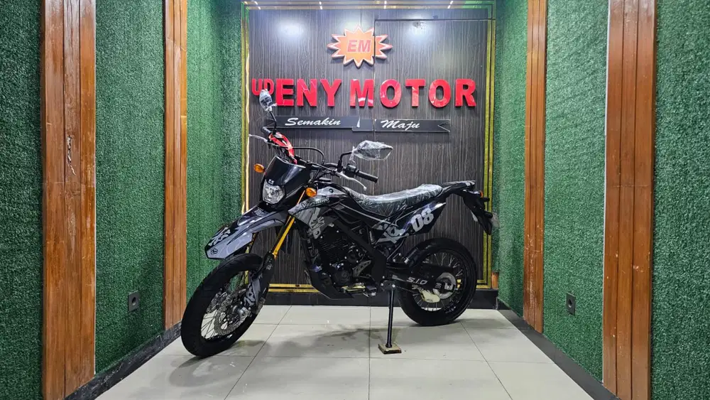 UD ENY MOTOR- KAWASAKI D-TRACKER TAHUN 2022 SE