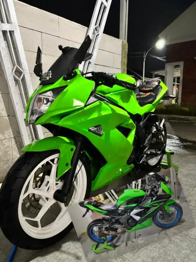 Kawasaki ninja mono SL 250 cc 2015