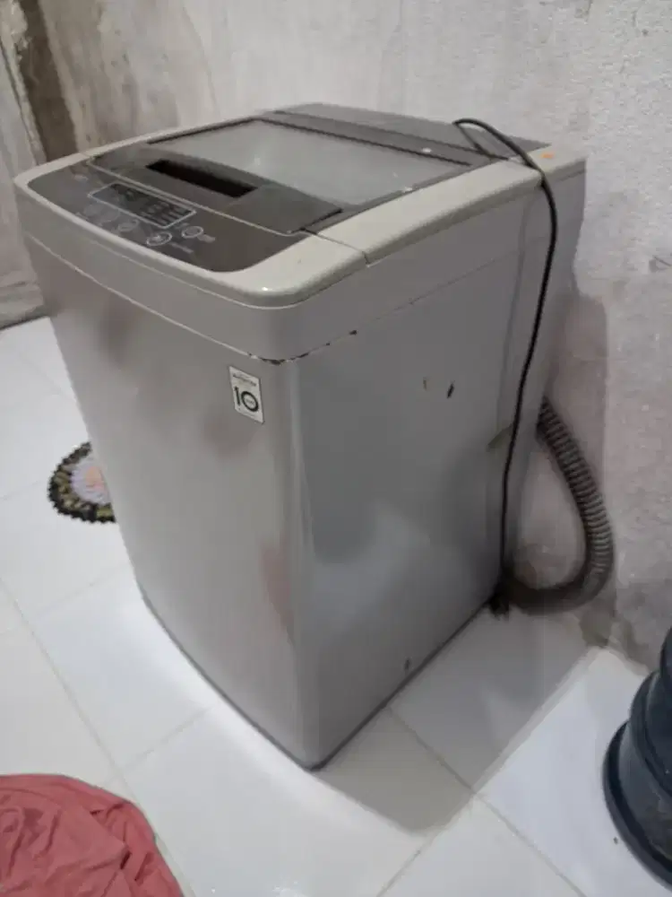 Mesin cuci LG bekas