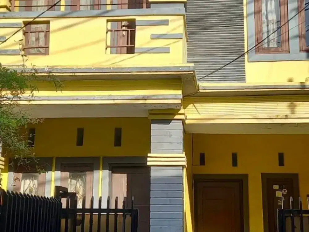 Di JUAL CEPAT RUMAH DI KELAPA DUA WETAN CIRACAS