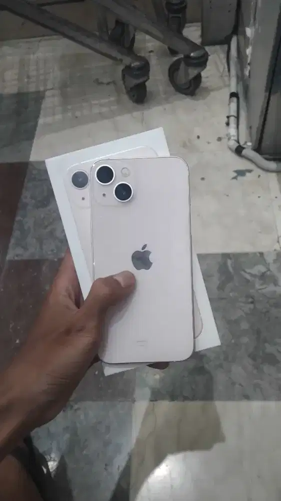 Iphone 13 128 ibox siap pakai