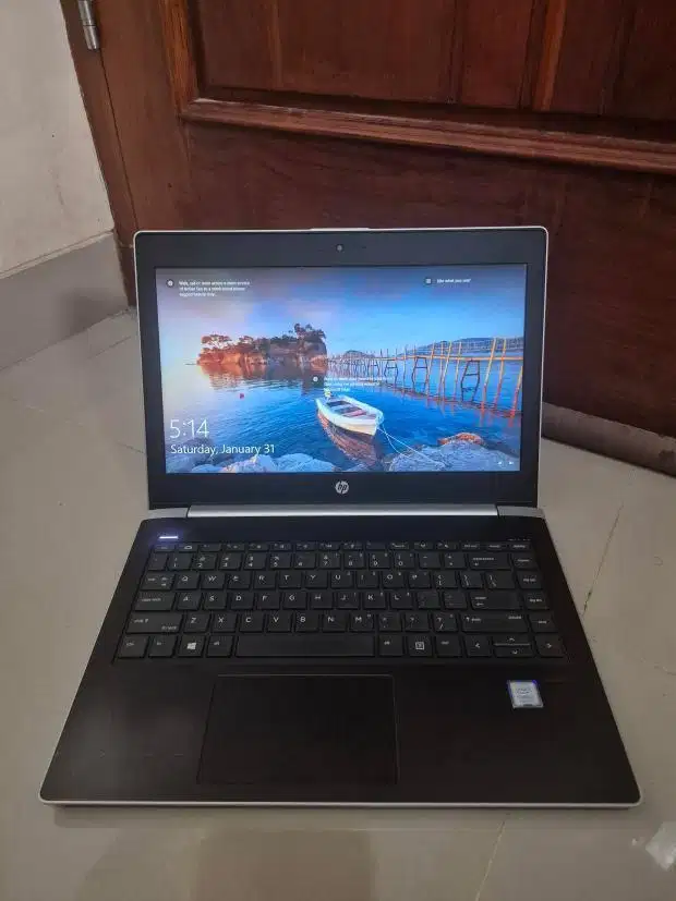 Hp 430 G5 core i3 Ram 4/512GB mulus pemakaian laptop charger only