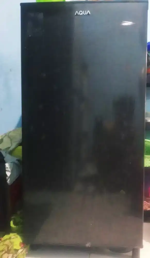 Jual 900 nego kulkas aqua