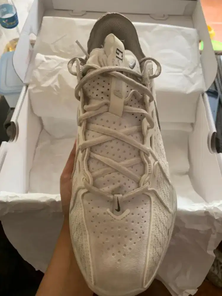 Sepatu basket GT Cut