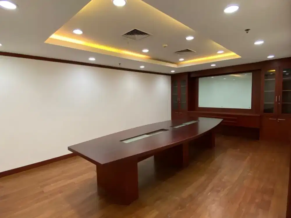Disewakan Kantor Fully Furnished 90m²   – Siap Pakai, Layout Lengkap & Representatif