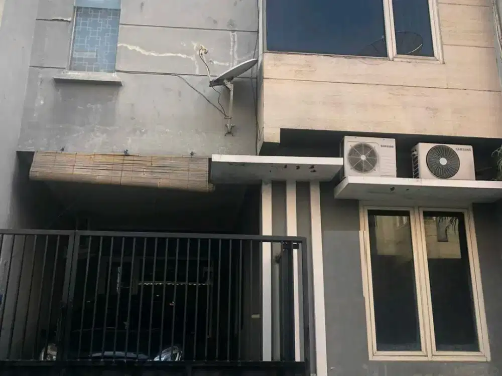 DIJUAL RUMAH JOJORAN URBAN MANSION SURABAYA RON.A1487