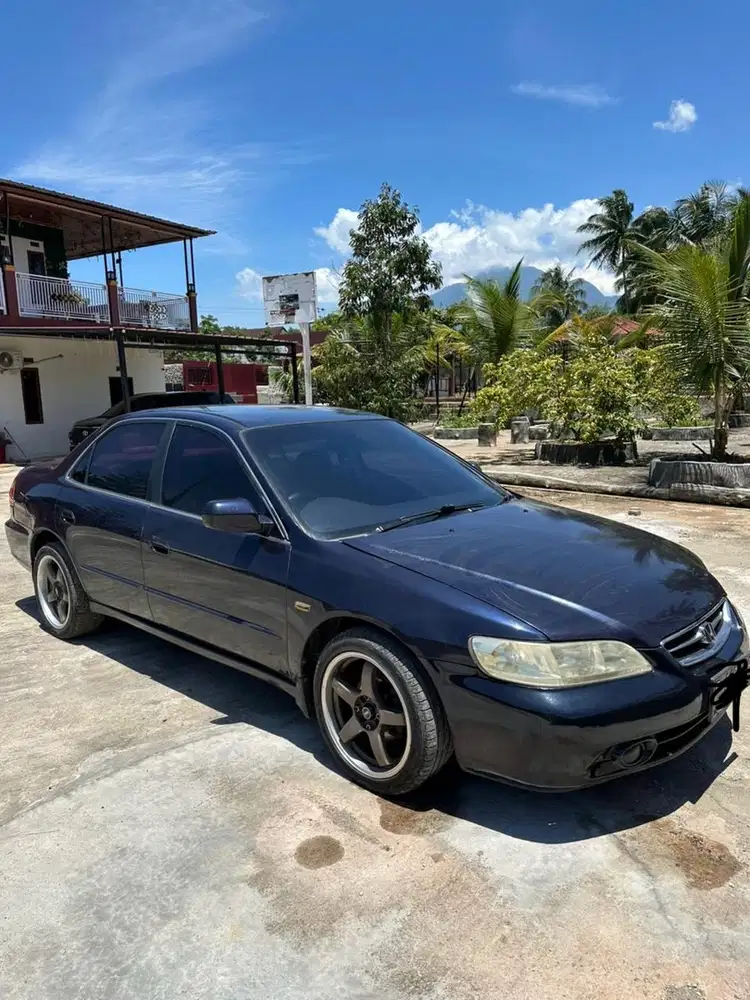 Honda Accord 2002 Bensin