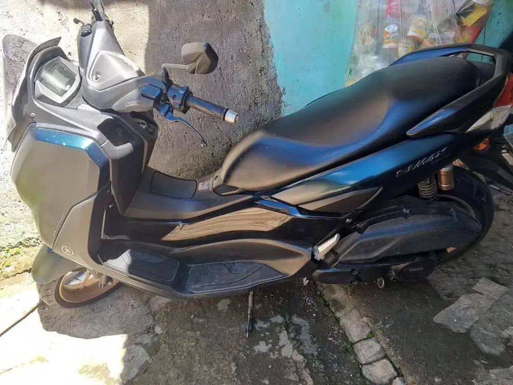 Nmax 2023 warna hijau