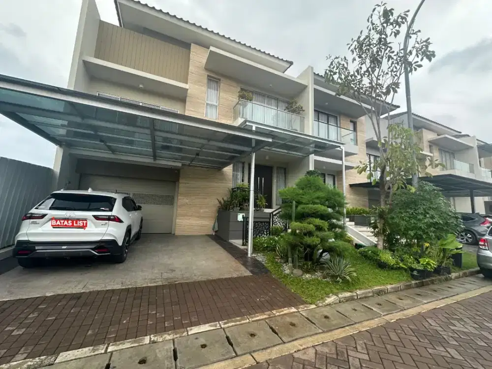 Dijual Rumah di Golf Island Pik, Lt.200m2, Type 3+1 Kamar Tidur