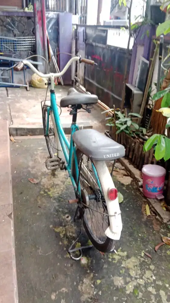 sepeda retro siap pakai