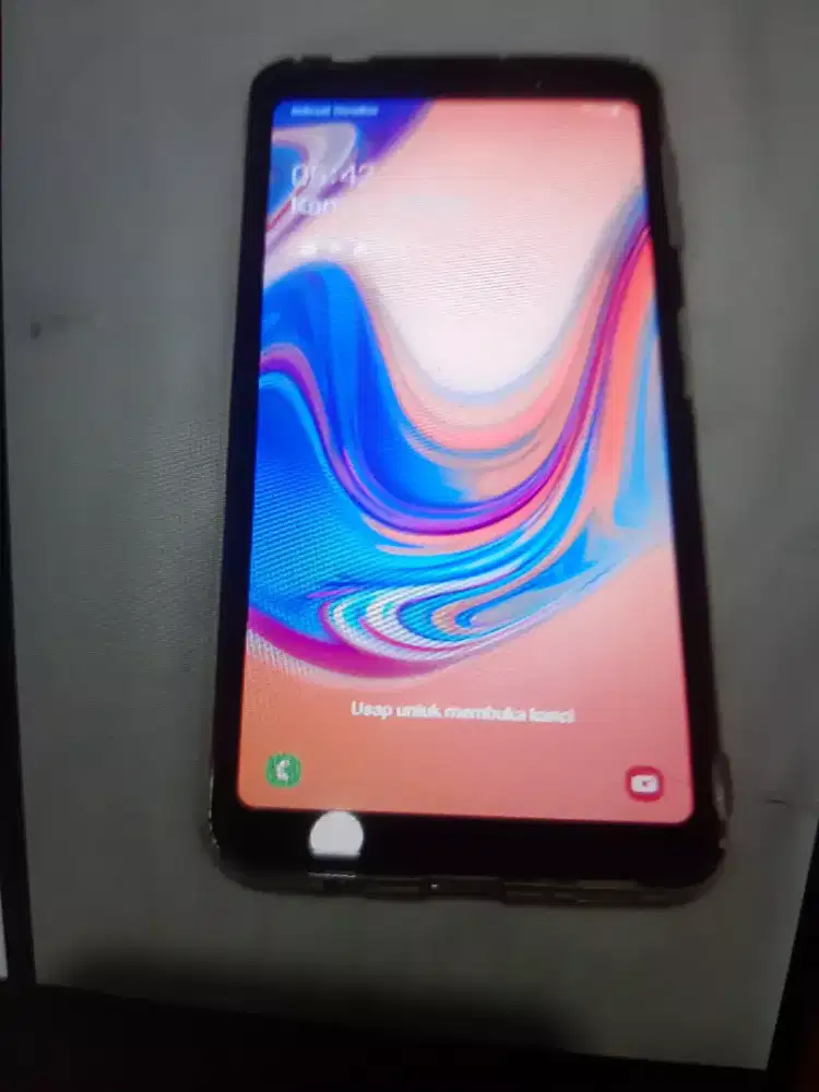 Permisi mau jual samsung galaksi j 7