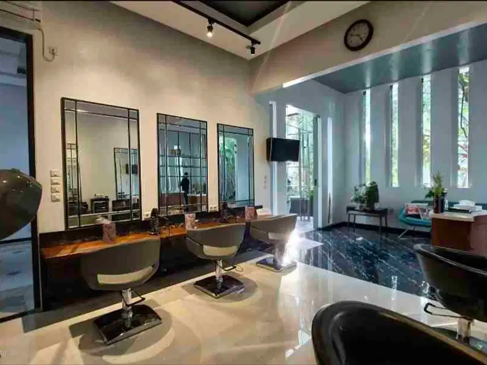 rumah mewah di jalan kembar permata jingga ( pj ) hook bonus furniture lengkap di suhat dekat kampus ub brawijaya. lingkungan paling elite dan favorit di malang