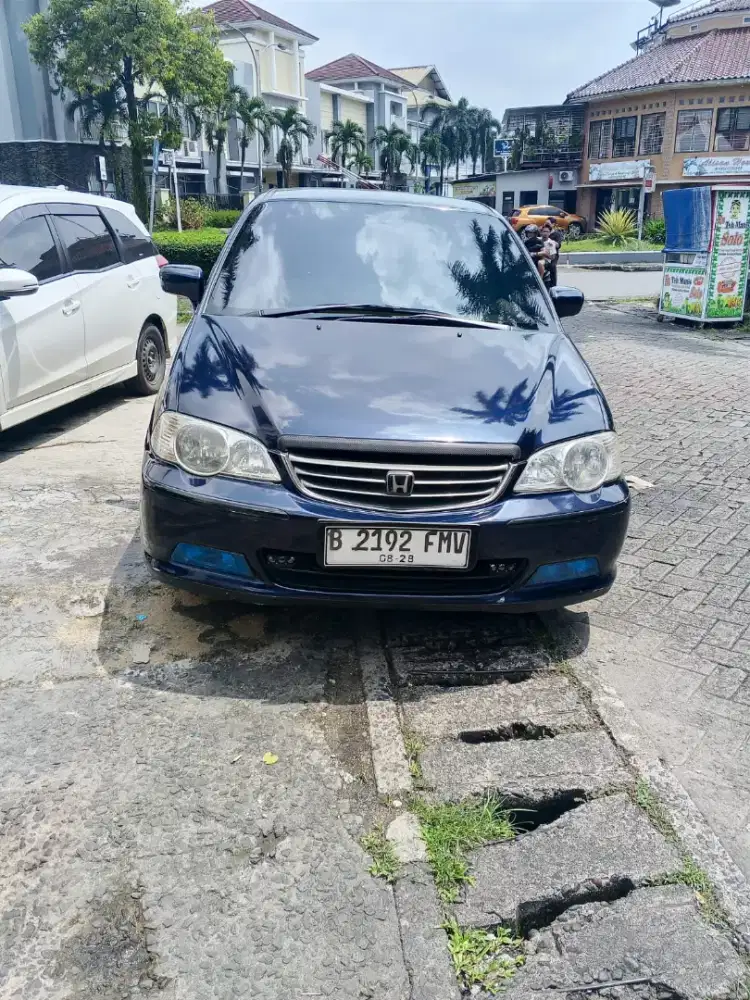 Honda Odyssey mulus siap pakai