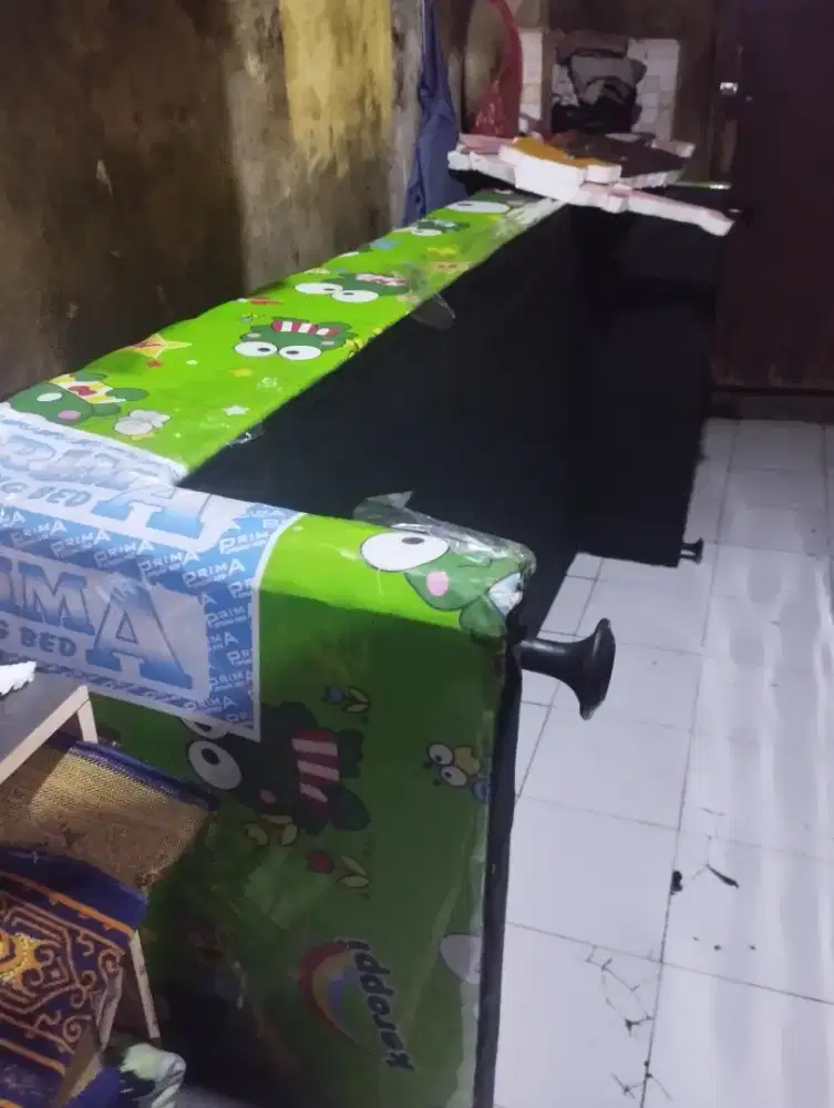 D jual tempat tidur jati nmer 3 danntempat tidur atas bawah