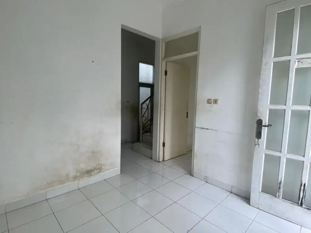 Rumah 7 Menit ke RS Citra Medika Depok SHM 2 Lt Siap KPR J-45269