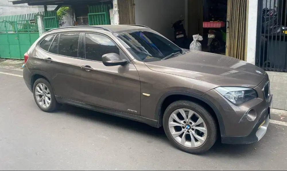bmw x1 2012 cokelat good condition pajak hidup