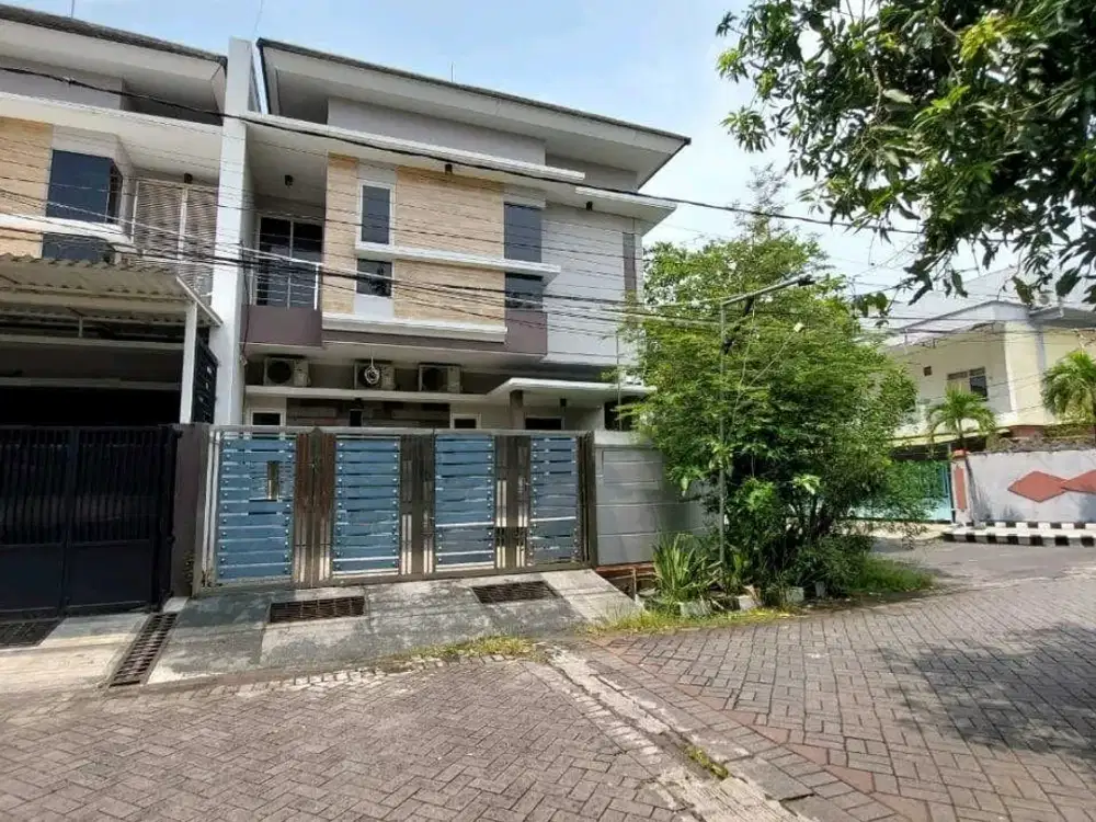 DIJUAL RUMAH TENGGILIS MEJOYO SELATAN SURABAYA RON.A2560