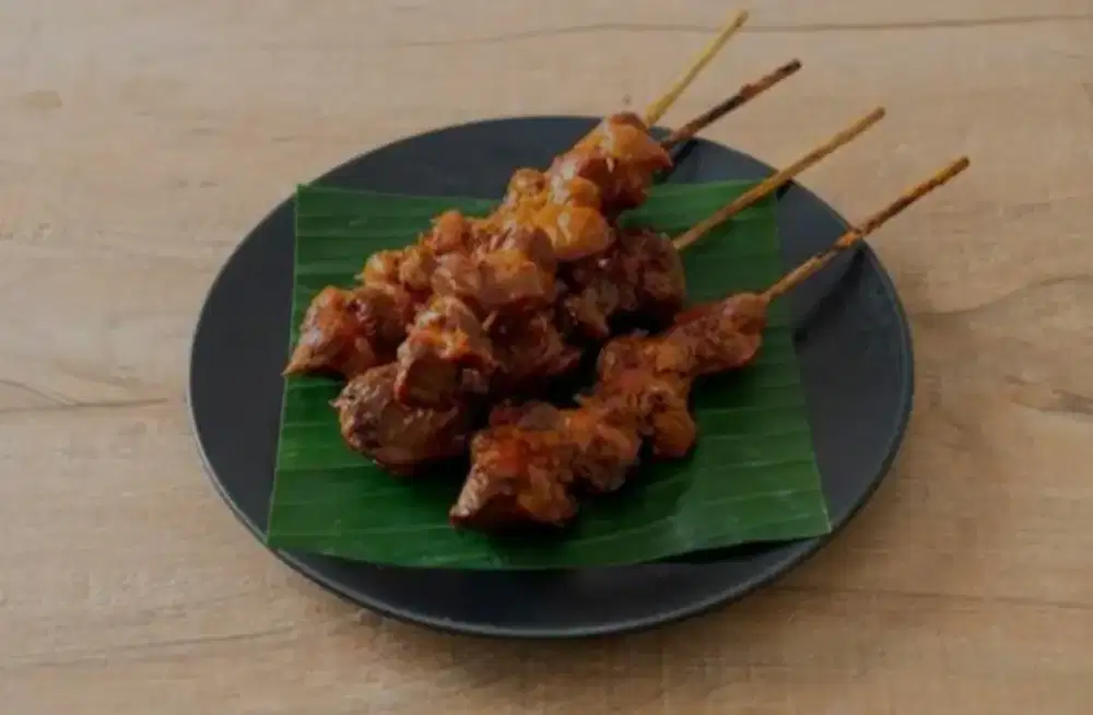 Sate Satean ampela