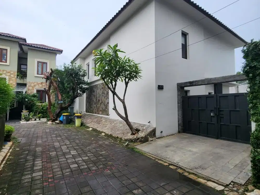 DIJUAL DAN DISEWSAKAN RUMAH RASA VILLA BALI DI PONDOK LABU