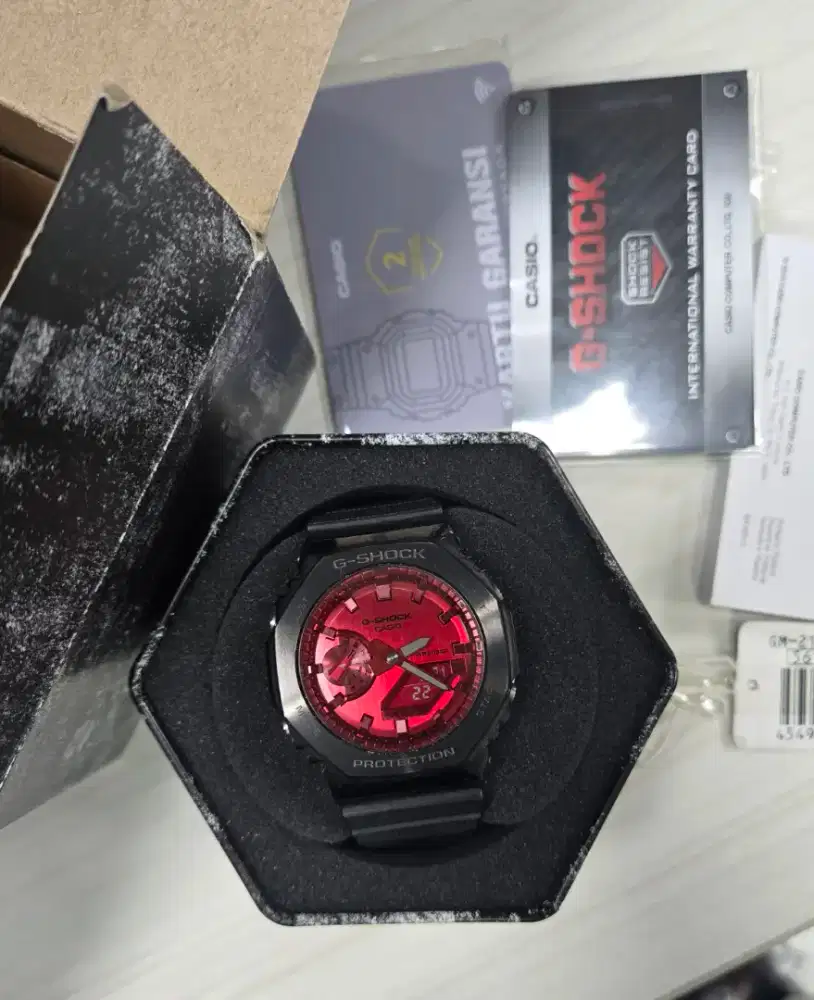 G-Shock gshock GM-2100B-4ADR gm2100 gm2100b