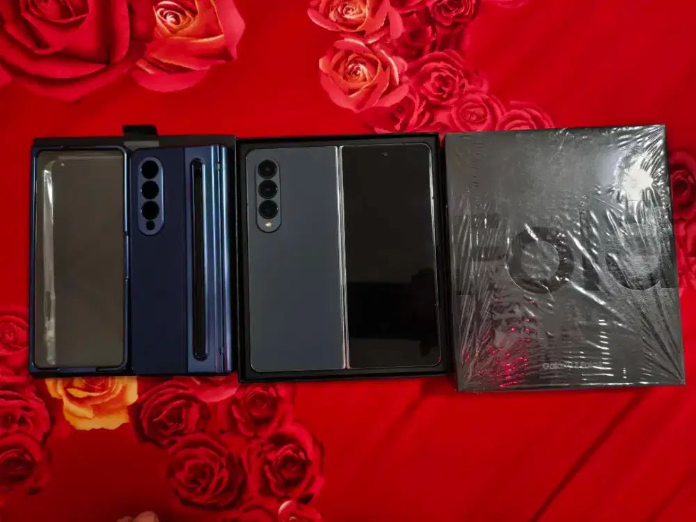 Samsung Z Fold 4 5G Ram 12/256gb ex Grs SEIN fullset No Minus