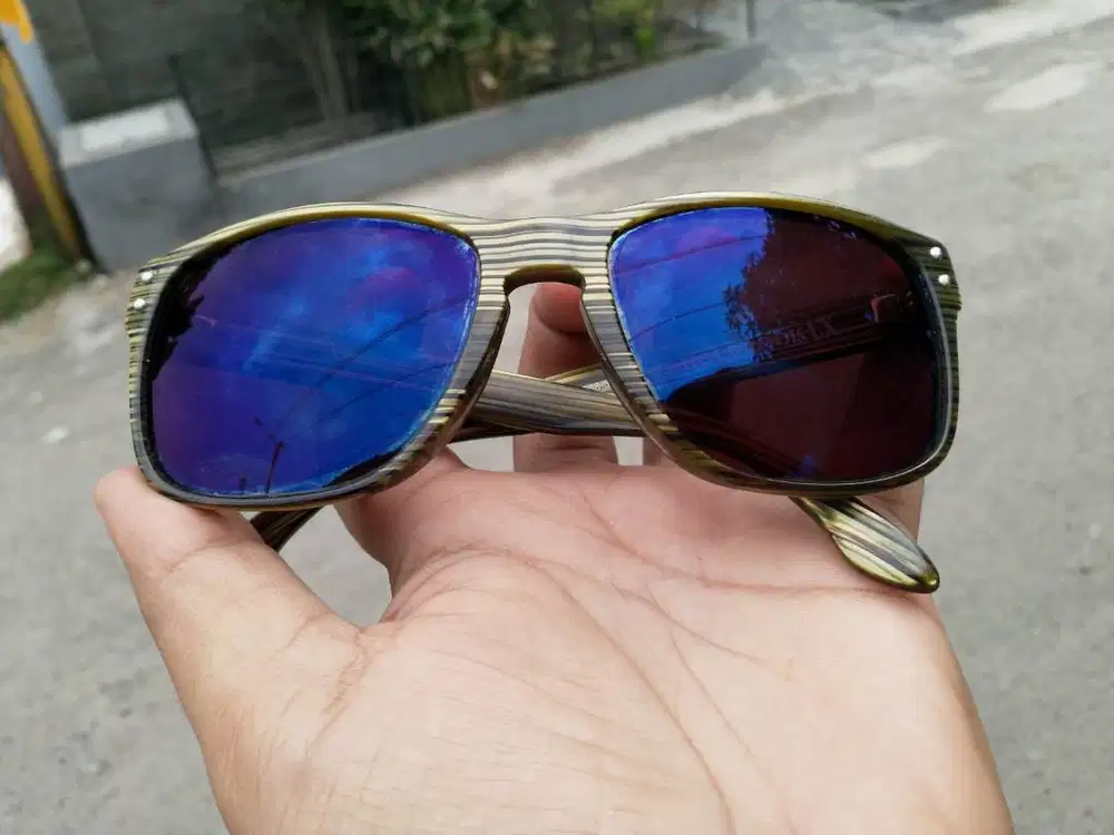 [BEKAS] Sunglasses Oakley Holbrook LX Green Ink OO2038-07 Original