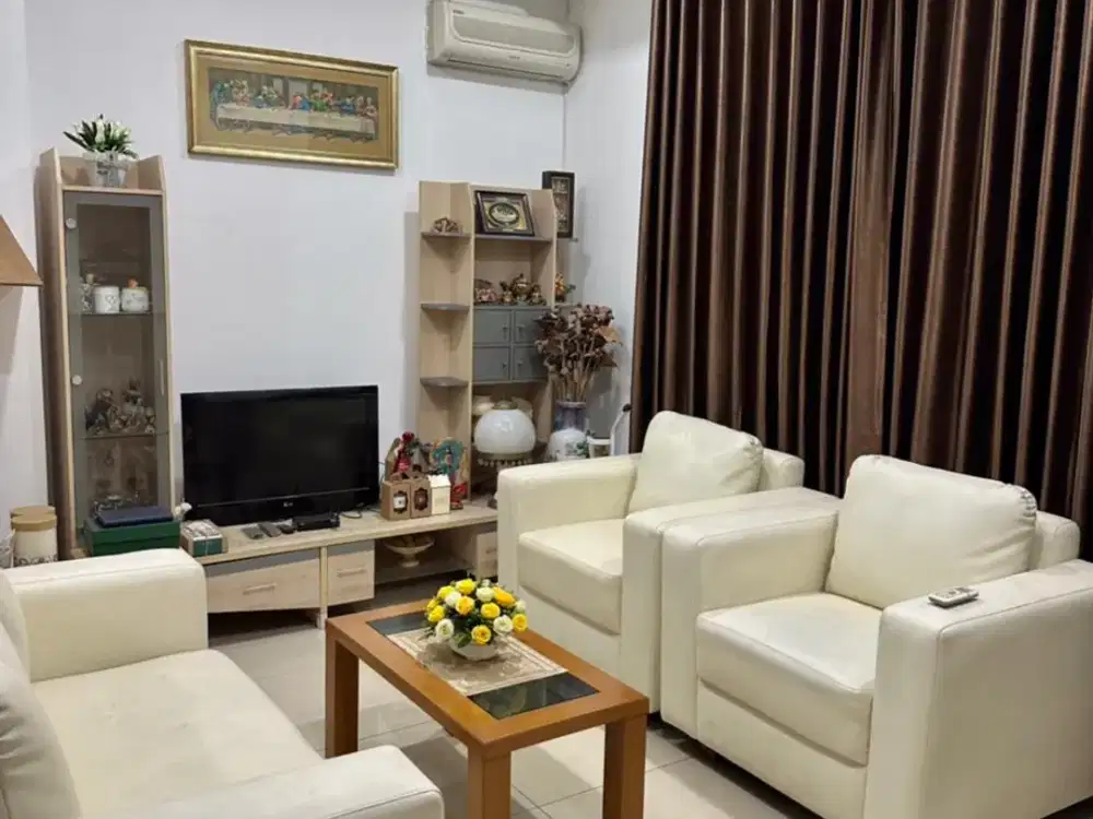 Dijual Rumah Semi Furnished Siap Huni Lokasi di Komp Istana Pasteur Regency Bandung