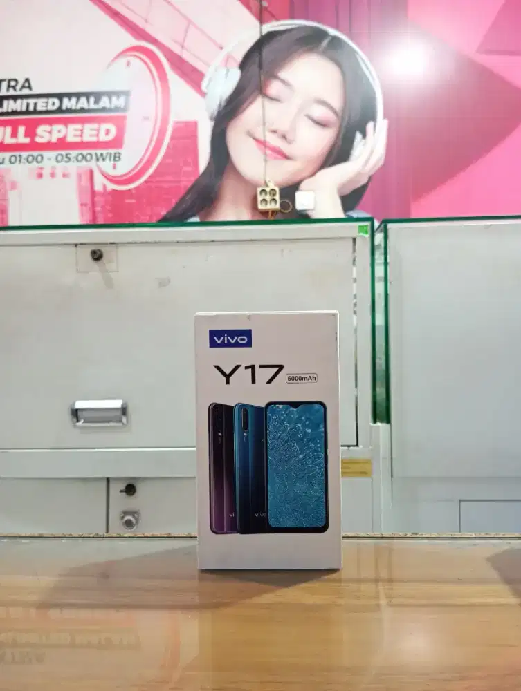 PROMO HP MURAH VIVO Y17 8/256GB