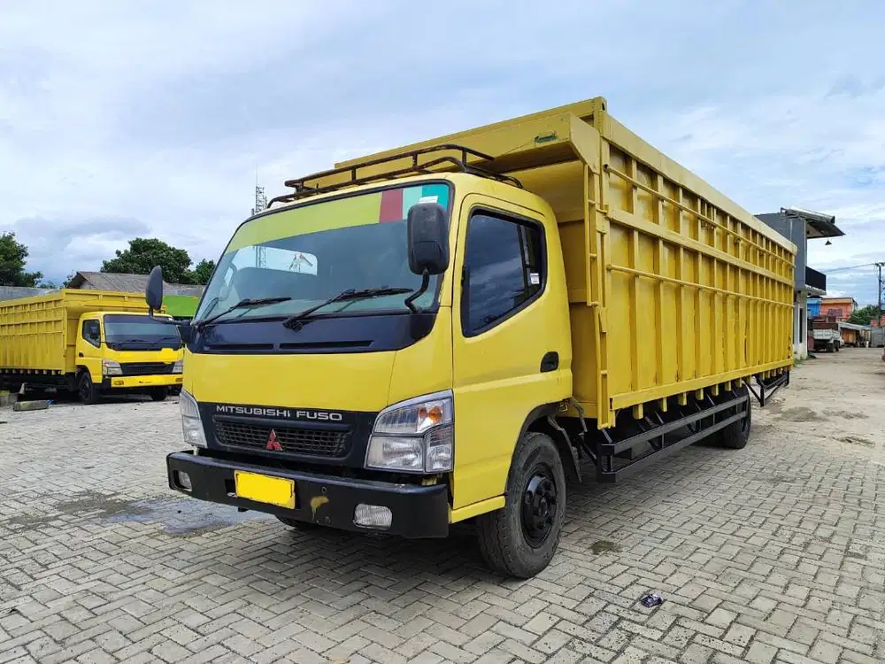 Mitsubishi Canter Colt Diesel FE84G 136PS Bak 7,5 m Long Chasis 2012