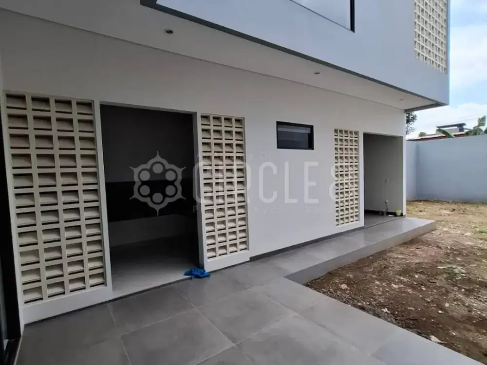 Jual Cepat! Rumah Tinggal Nyaman Dikawasan Premium Setra Duta, Bandung