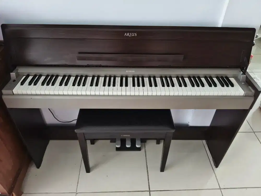 Piano YAMAHA ARIUS YDP S31R