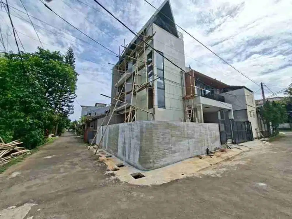 DIJUAL RUMAH CANTIK Di CINERE  PROSES FINISHING