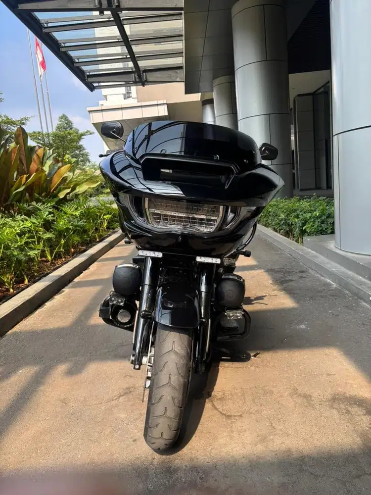 HD-ROAD GLIDE NEW MODEL 2024