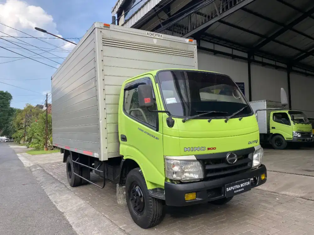 Truk Hino Dutro 6rd Th2011 Box Jumbo