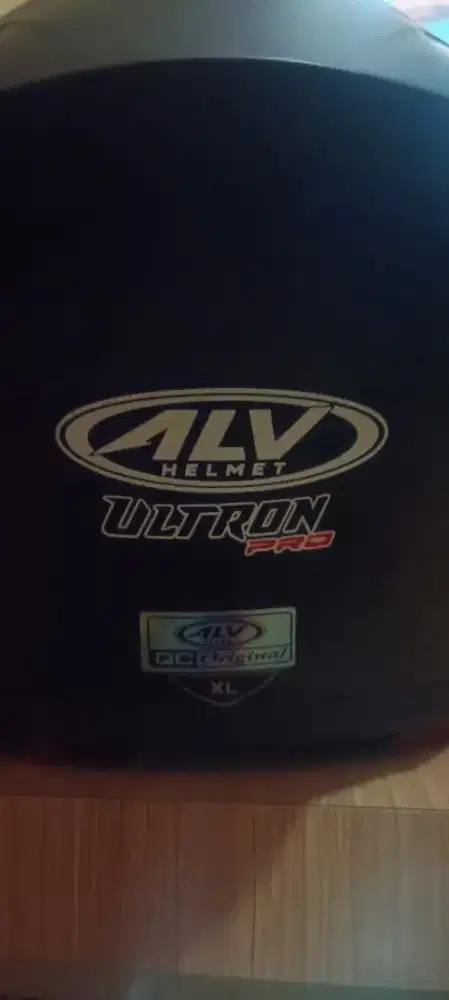 Helm alv utron pro