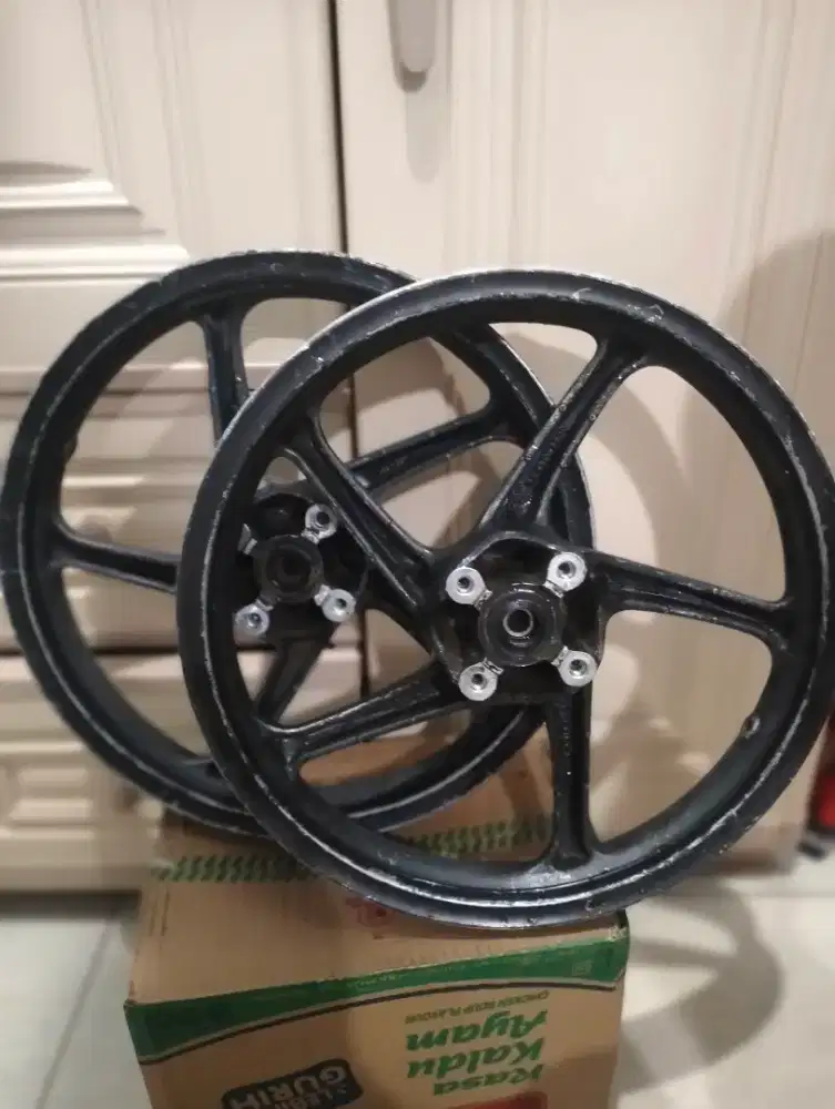 Velg depan beat/Vario/ spacy/scppy