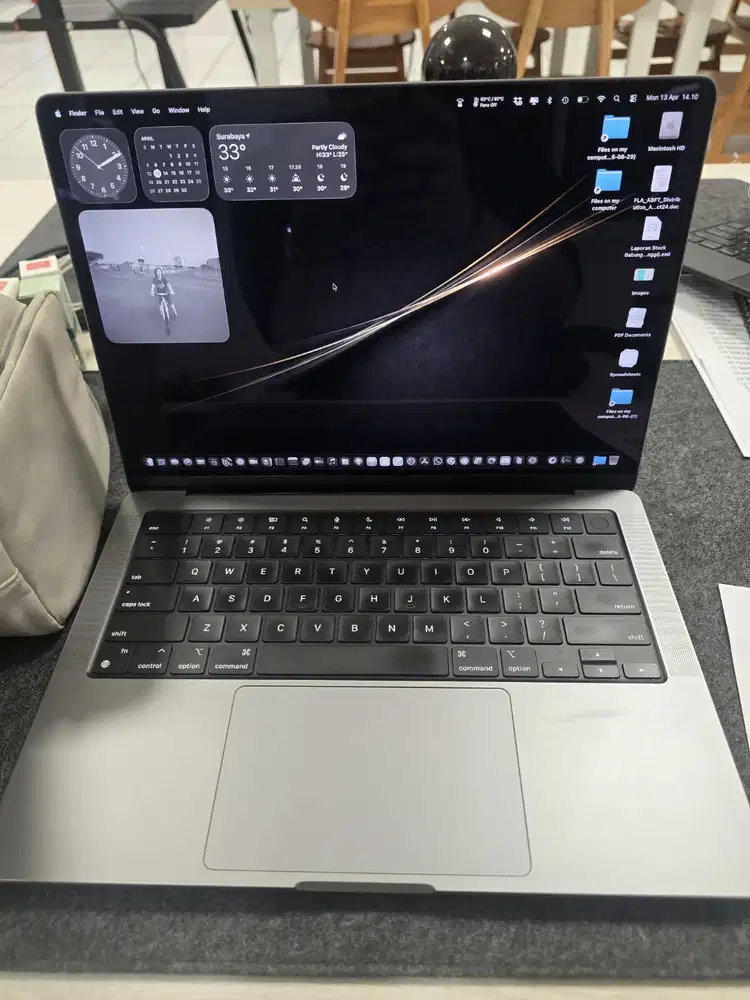 MacBook Pro 14 M1 Pro 16GB 512GB 2021 iBox Resmi Indonesia | CC 61 BH