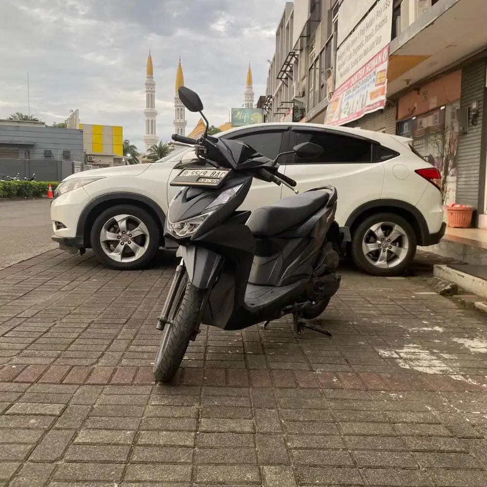 Honda Beat Deluxe 2020 - Tipe Tertinggi