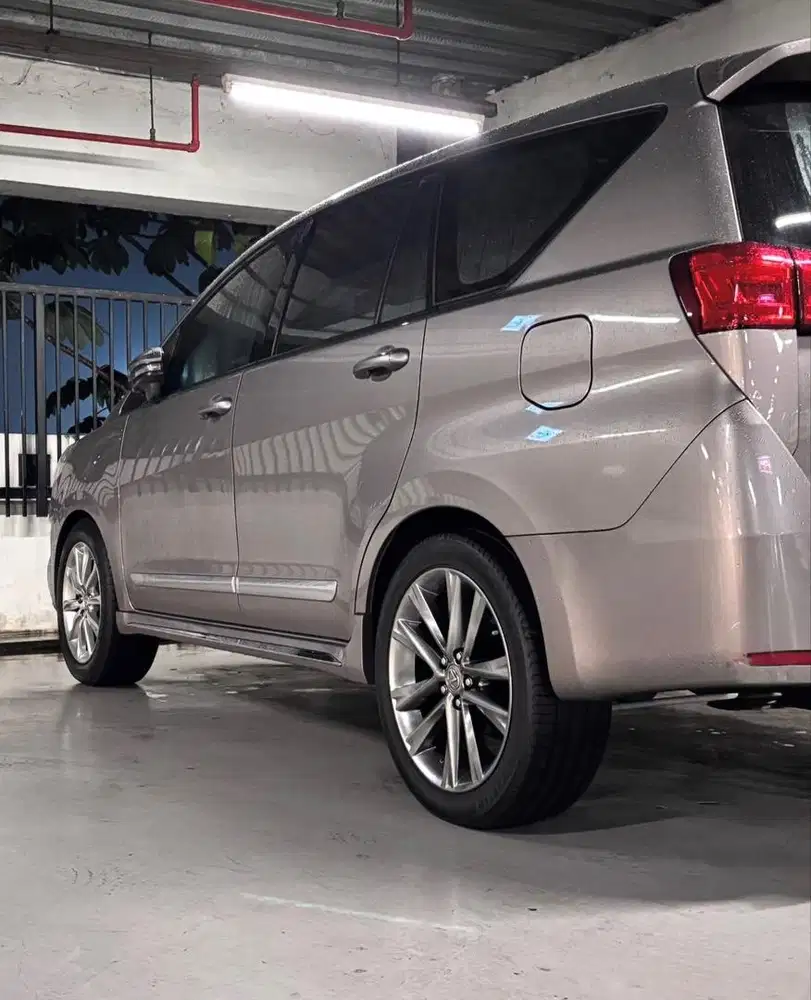 Toyota Innova Reborn Diesel